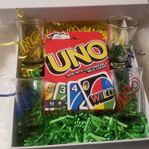 Drunken Uno Game - Picture 2 of 4